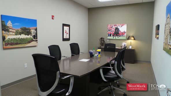 South Lubbock Office : 9826 Slide Rd, Lubbock, TX 79424